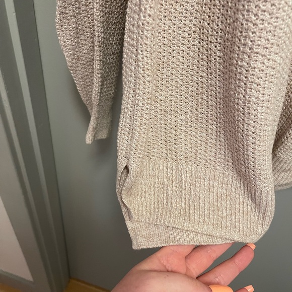 Old Navy Knit Sweater - Picture 4 of 6